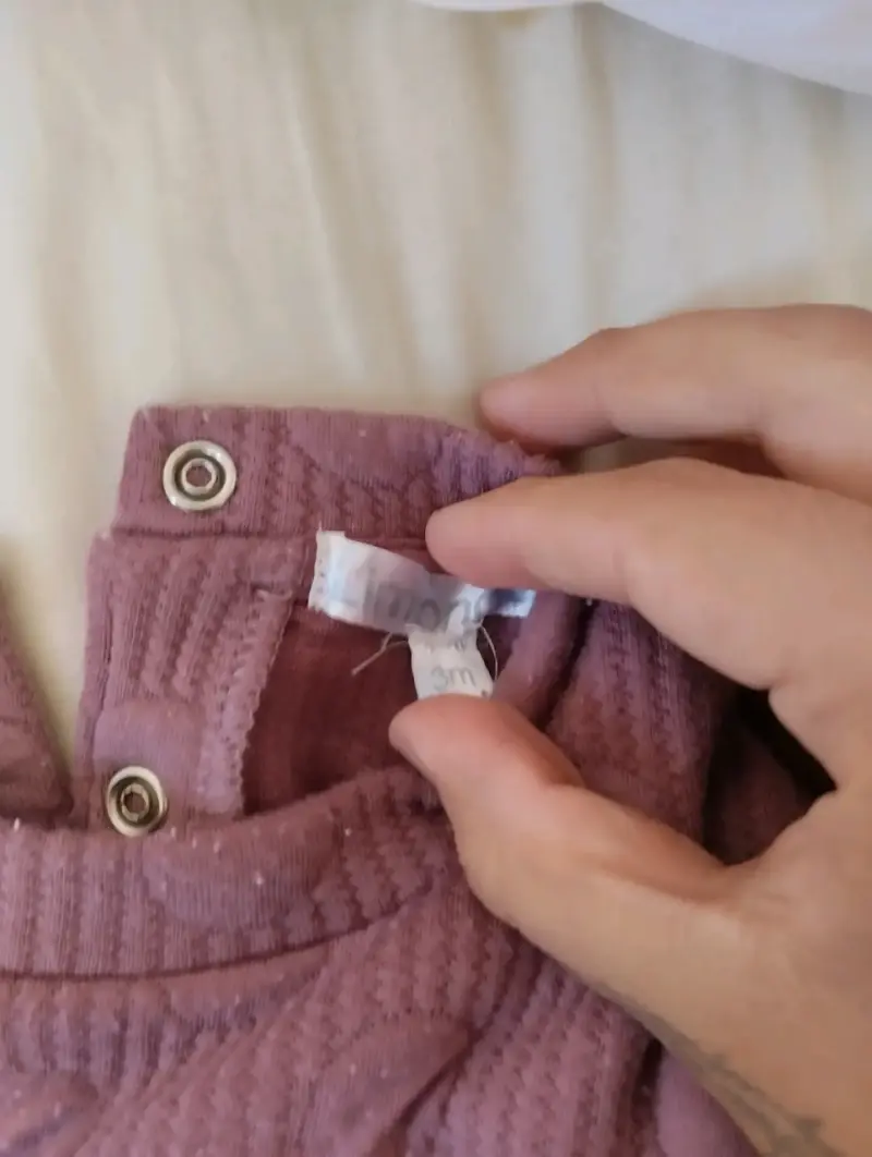 Conjunto de ropa infantil rosado con diseño de oso - 4