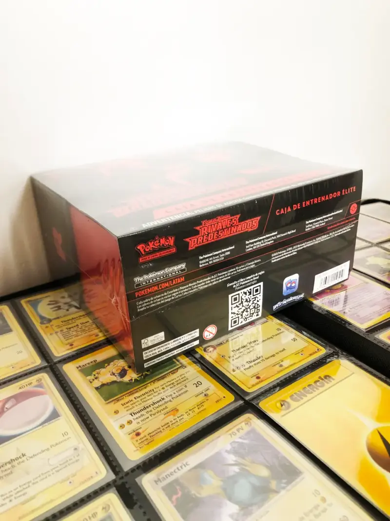 Elite Trainer Box (ETB) - Rivales Predestinados - 5