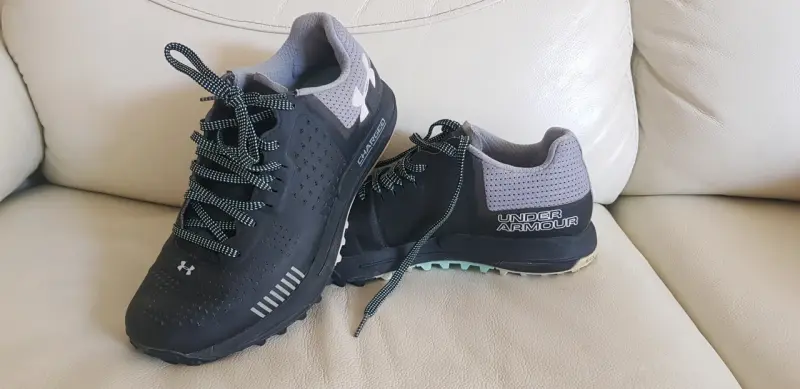 Zapatillas Under Armour Charged Originales – Talla - 1