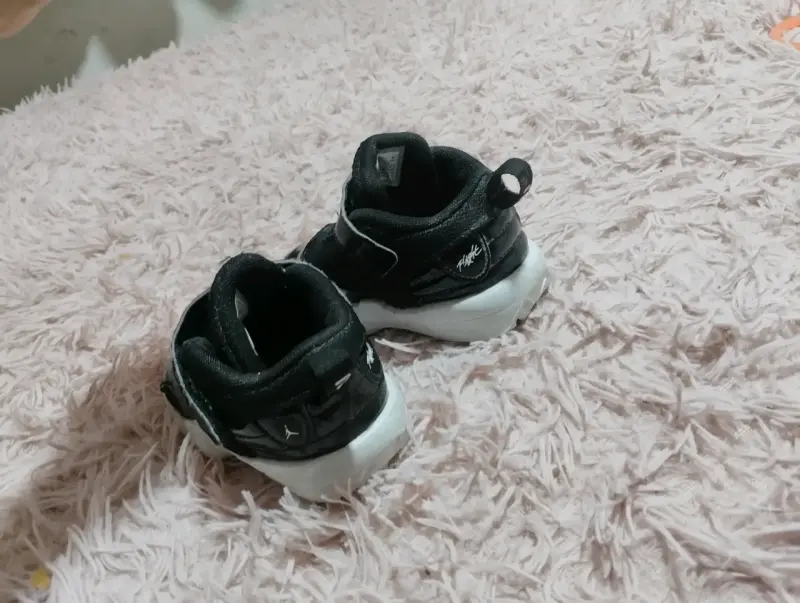 Zapatillas deportivas negras para niños - 3