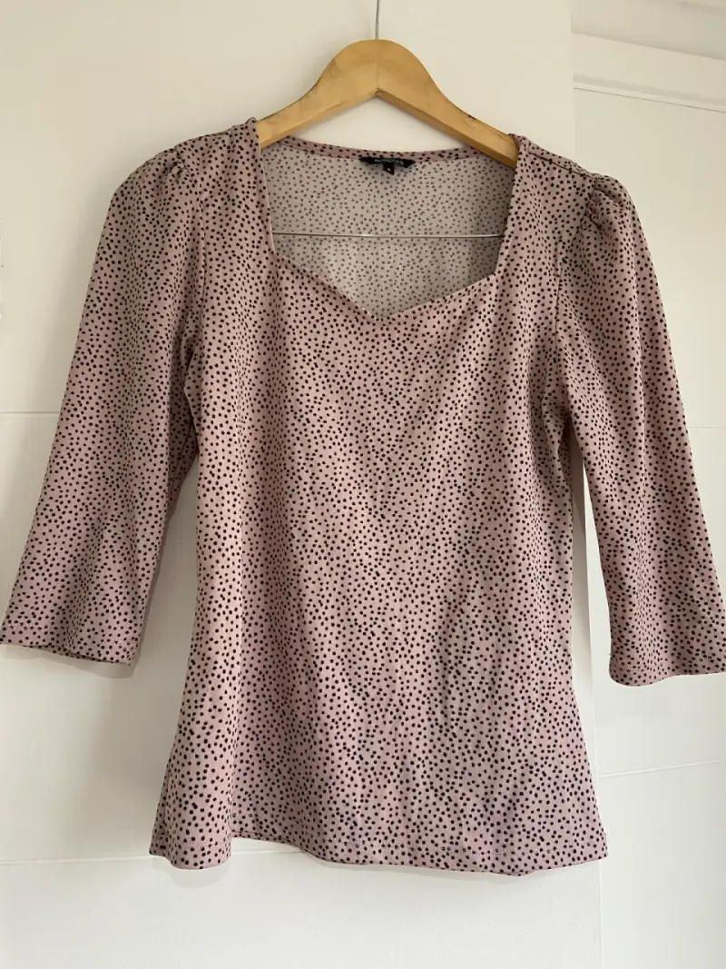 Polera de mujer estampada con mangas 3/4 - 1