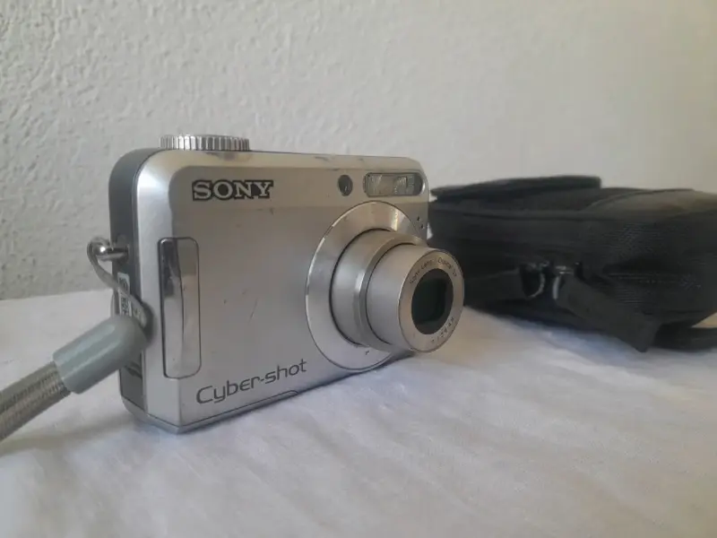 Sony cybershot DSC-S650 con estuche original SONY - 3