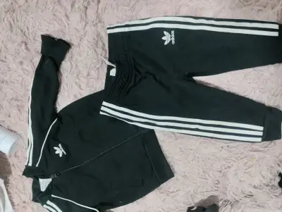 Conjunto deportivo infantil Adidas negro - miniatura 1