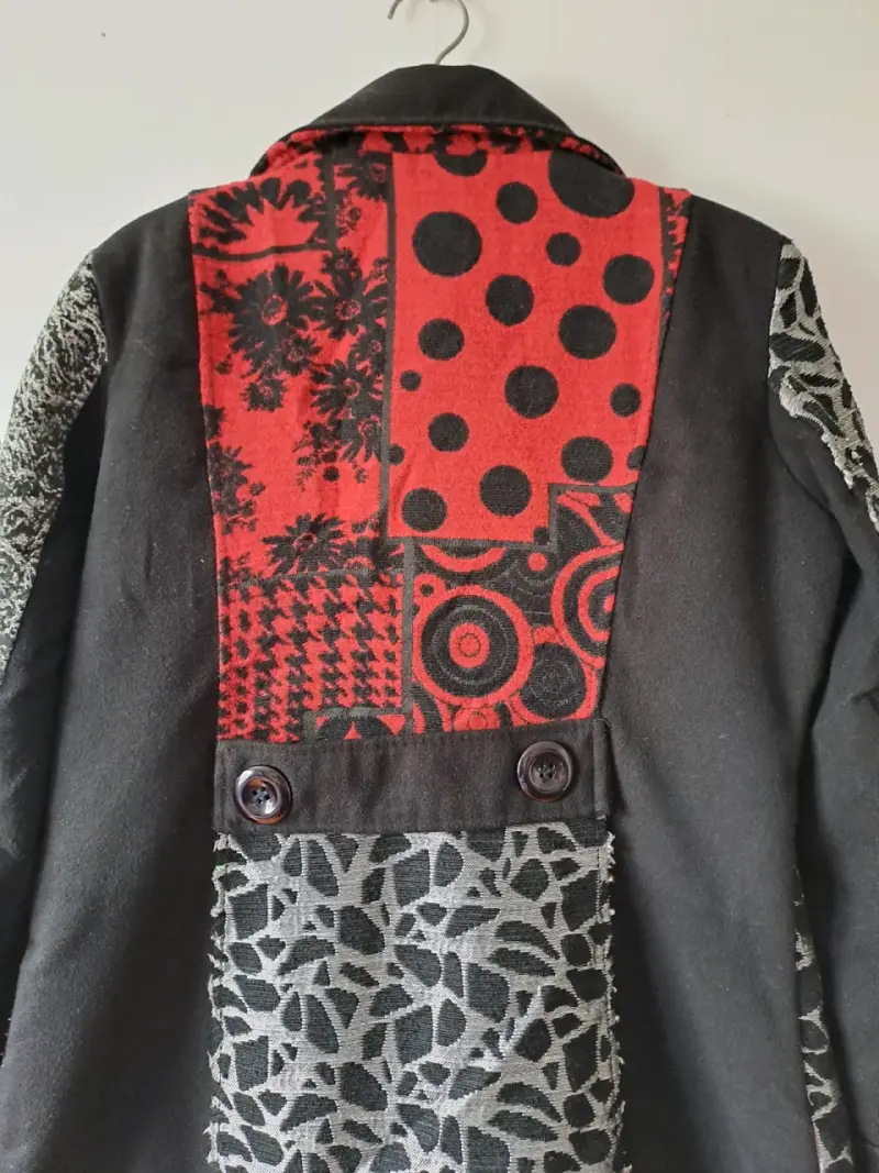 Abrigo de mujer con diseño patchwork, italiano. - 5