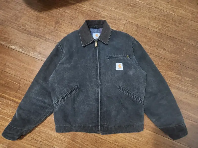 Chaqueta Carhartt detroit talla S - 1