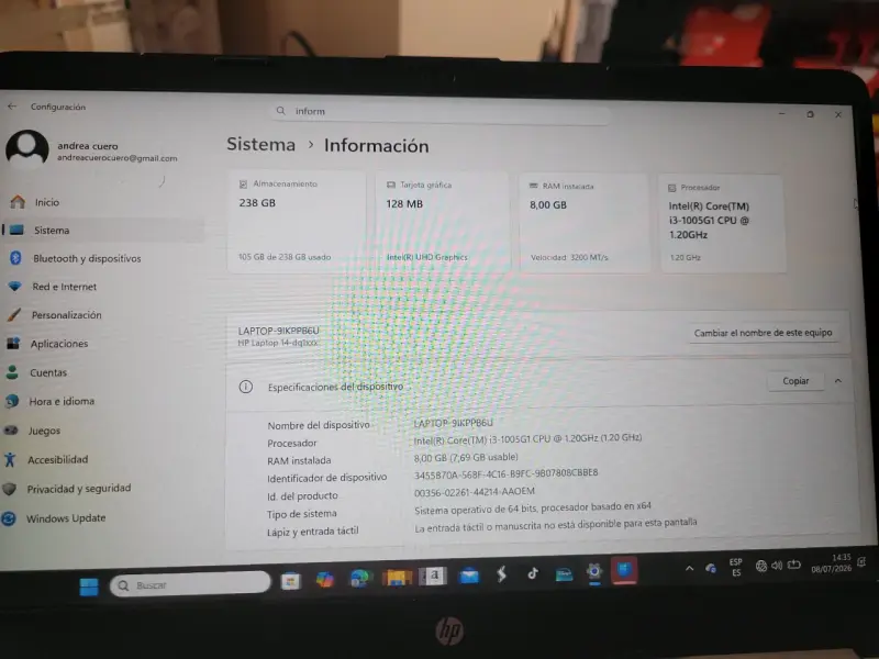 Laptop HP con pantalla de 15 pulgadas y procesador Intel Core i3 - 6