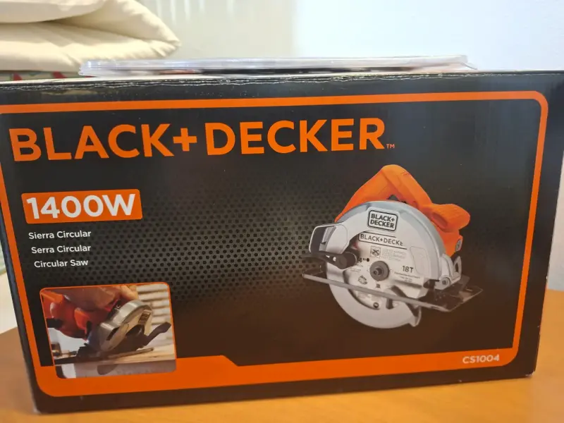 Sierra Circular Black+Decker 1400W CS1004 - 1