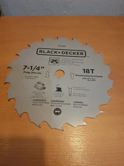 Sierra Circular Black+Decker 1400W CS1004 - miniatura 5