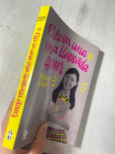 Libro 'Creo en una cosa llamada amor' - miniatura 3