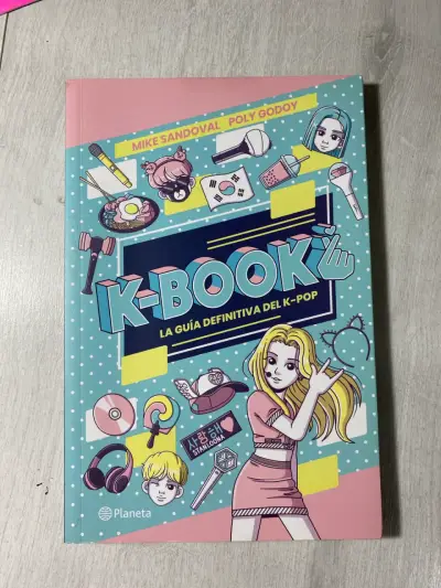 Libro K-Book: La Guía Definitiva del K-Pop - miniatura 1