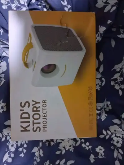 Proyector portátil para niños con asa - miniatura 4