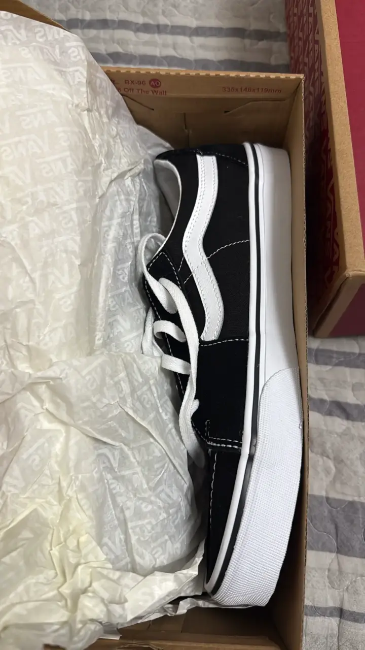 Zapatillas deportivas blancas Adidas Cloudfoam - 4