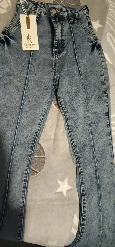 Jeans de mezclilla azul Luxury Denim - miniatura 2