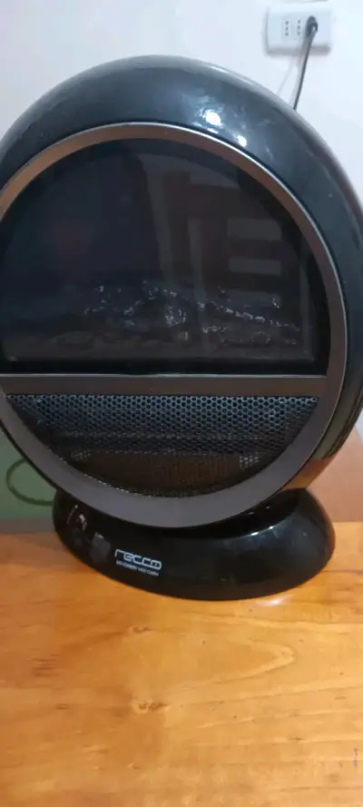 Calefactor eléctrico Recco con efecto llama - miniatura 2