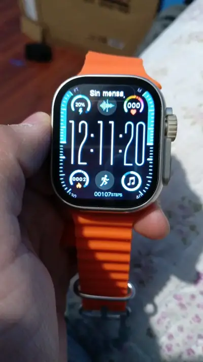 Reloj inteligente con correa naranja vibrante - miniatura 2