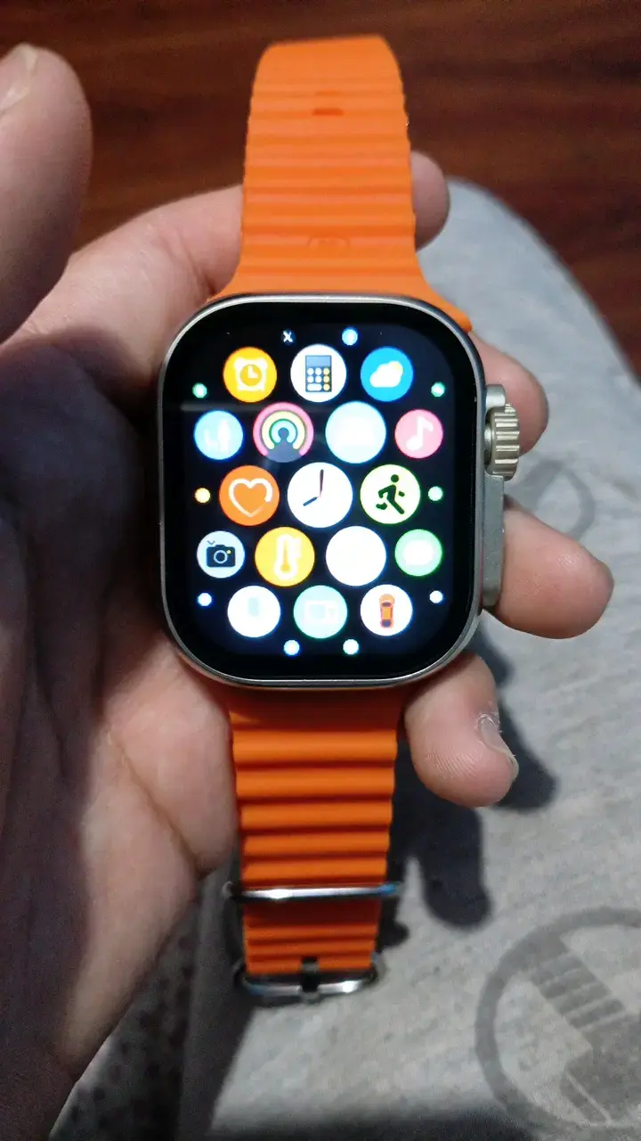 Reloj inteligente con correa naranja vibrante - 5