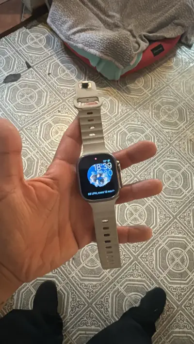 Apple Watch Ultra 1 LTE - miniatura 1
