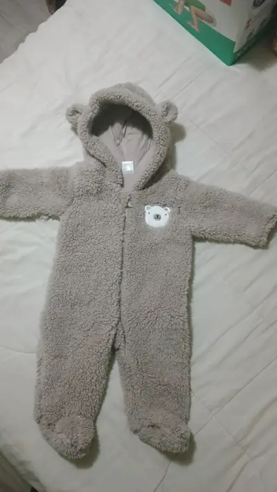 Enterito de bebé polar con capucha 3-6 meses - miniatura 1