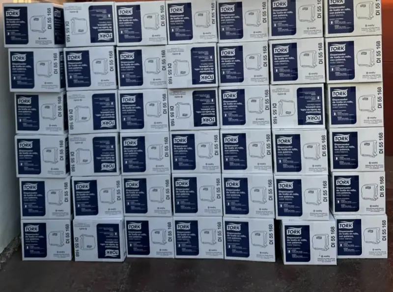 Dispensador de papel higiénico Tork para baño - 1