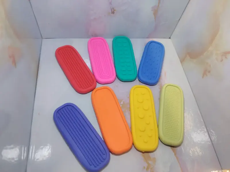Set de protectores de silicona para manillas de puerta - 1