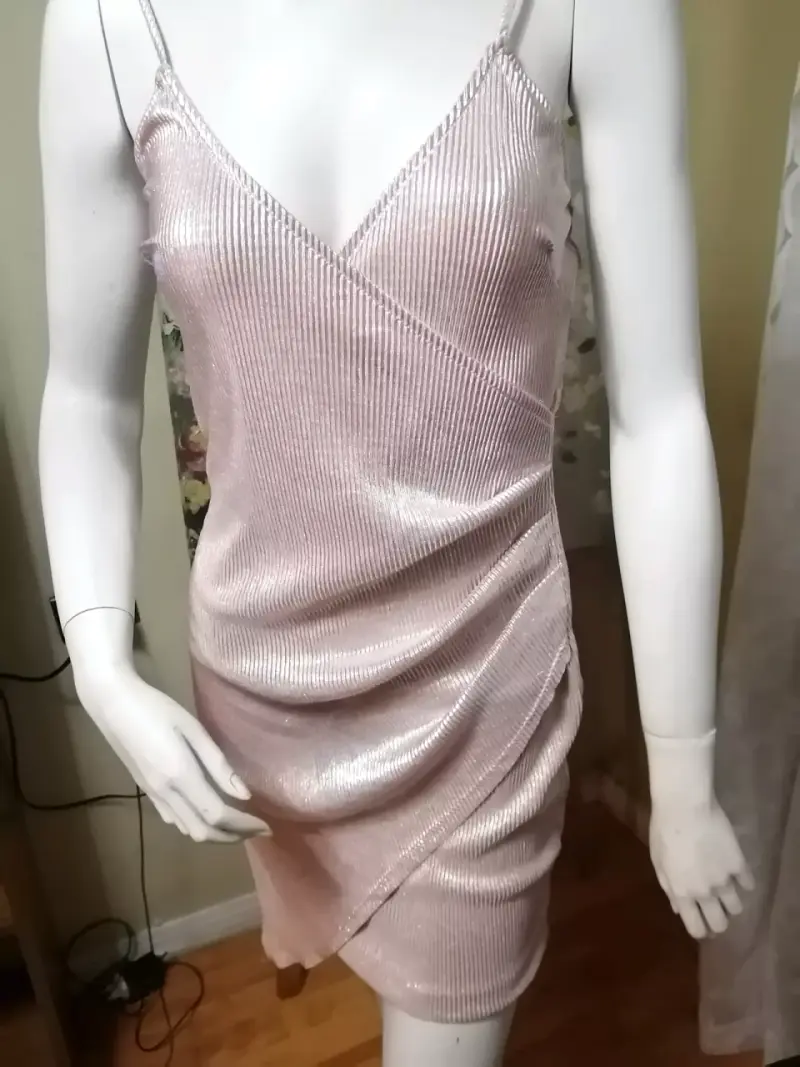 Vestido corto de fiesta rosa brillante - 3
