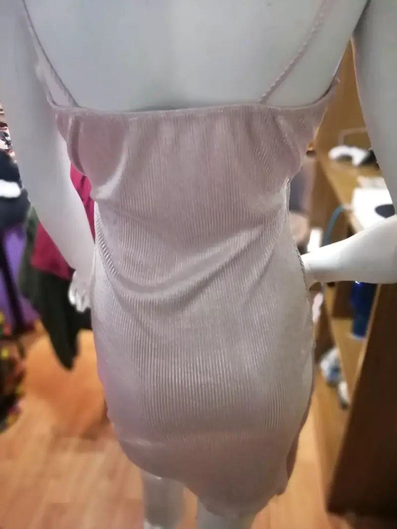 Vestido corto de fiesta rosa brillante - 4