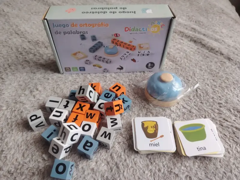 Juego de Armar Palabras Didáctico para Niños - 2