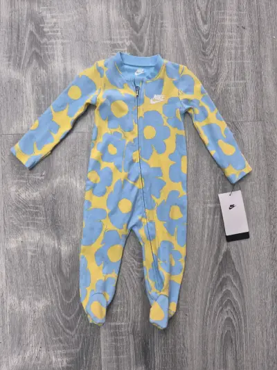 Pijama enterito para bebé Nike floral - miniatura 2