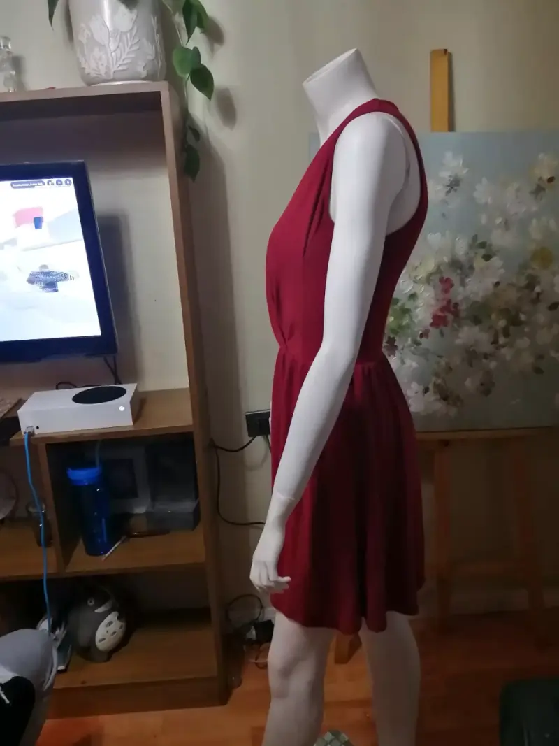 Vestido corto rojo sin mangas - 3