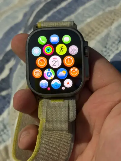 Apple Watch Ultra 1 - miniatura 1