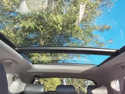 Jeep Hyundai Tucson - miniatura 3