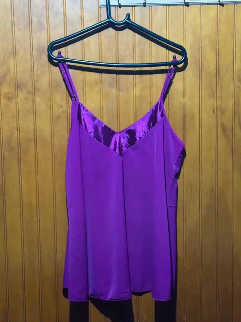 Blusas de tirantes en varios colores - 1