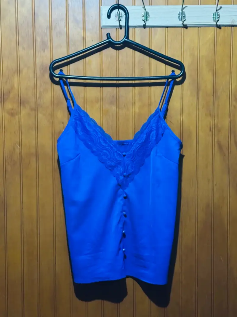 Blusas de tirantes en varios colores - 3