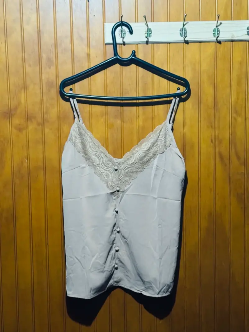 Blusas de tirantes en varios colores - 4