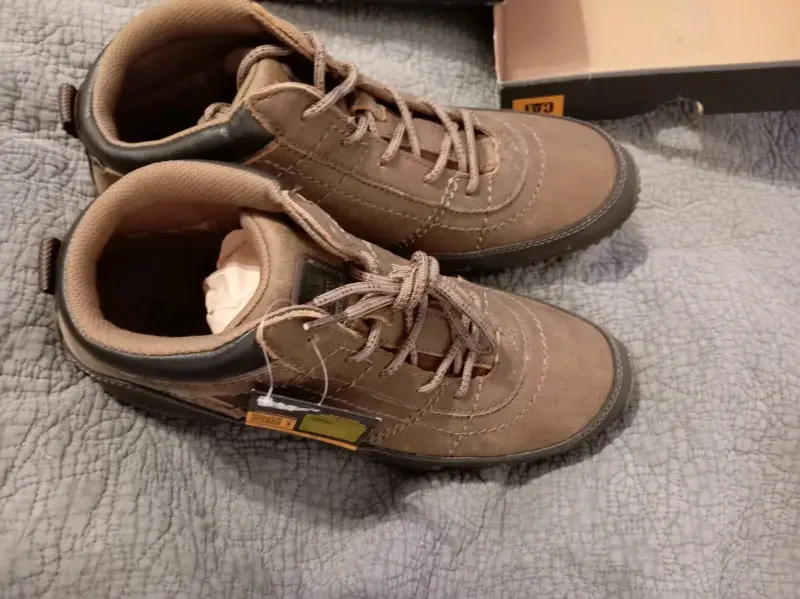 Botin hombre Caterpillar original - 11 US - 4