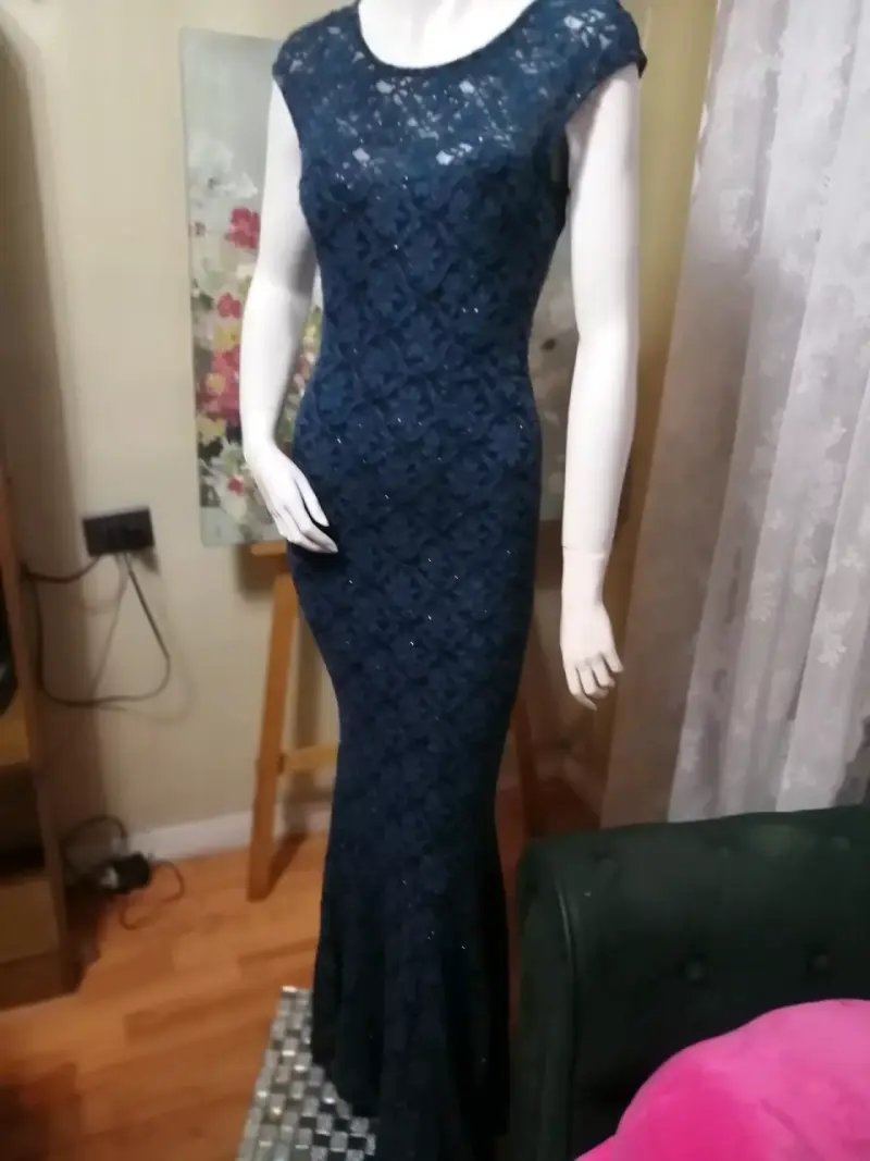 Vestido largo de encaje azul elegante - 2