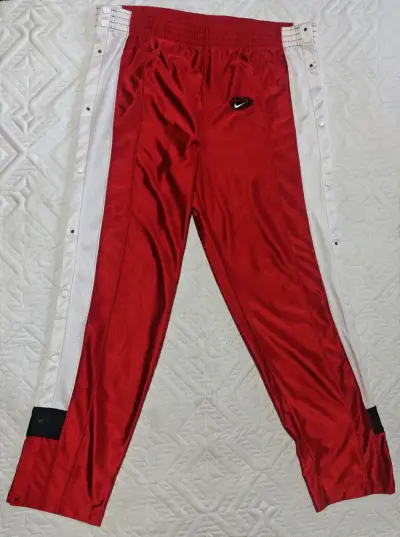 Pantalones deportivos rojos Nike hombre vintage L - miniatura 2