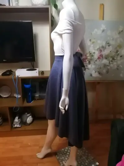 Vestido blanco y azul para mujer - miniatura 3
