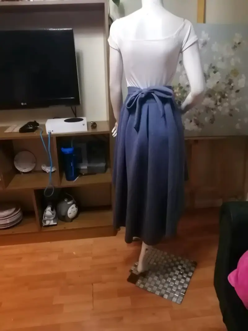 Vestido blanco y azul para mujer - 4