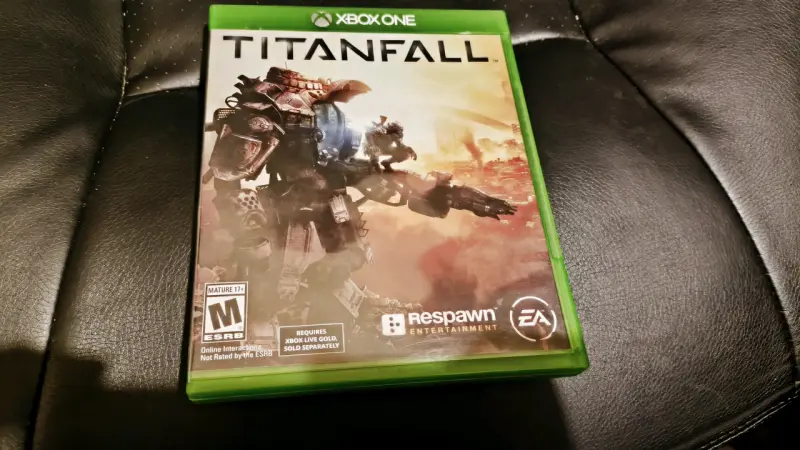 Juego Titanfall para Xbox One en buen estado - 1