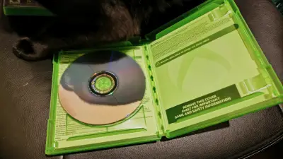 Juego Titanfall para Xbox One en buen estado - miniatura 3