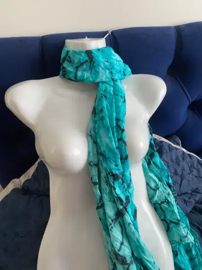 Vestido veraniego con estampado floral - miniatura 2