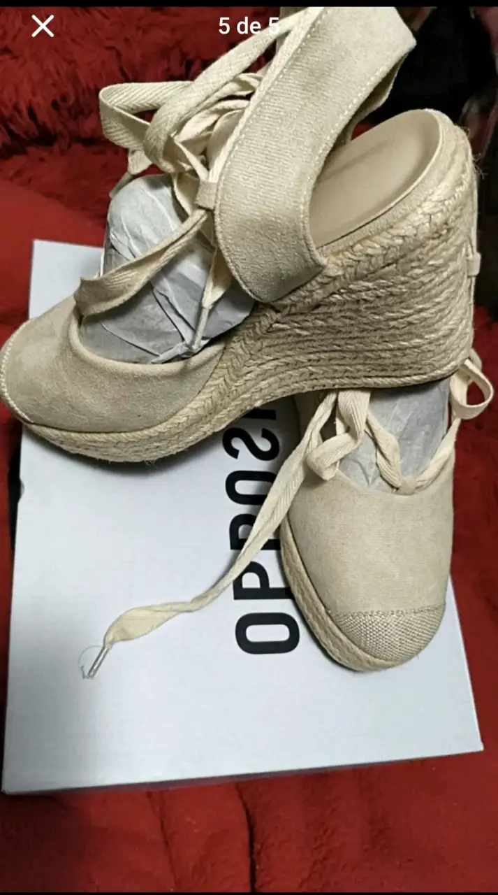 Alpargatas beige con cintas de tela - 5