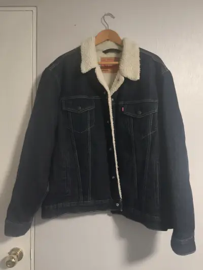 Chaqueta de mezclilla con forro de sherpa para hombre - miniatura 1