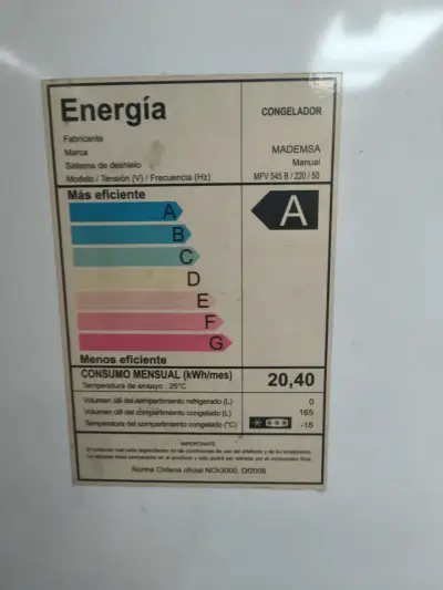 Refrigerador Mademsa de una puerta en buen estado - miniatura 6