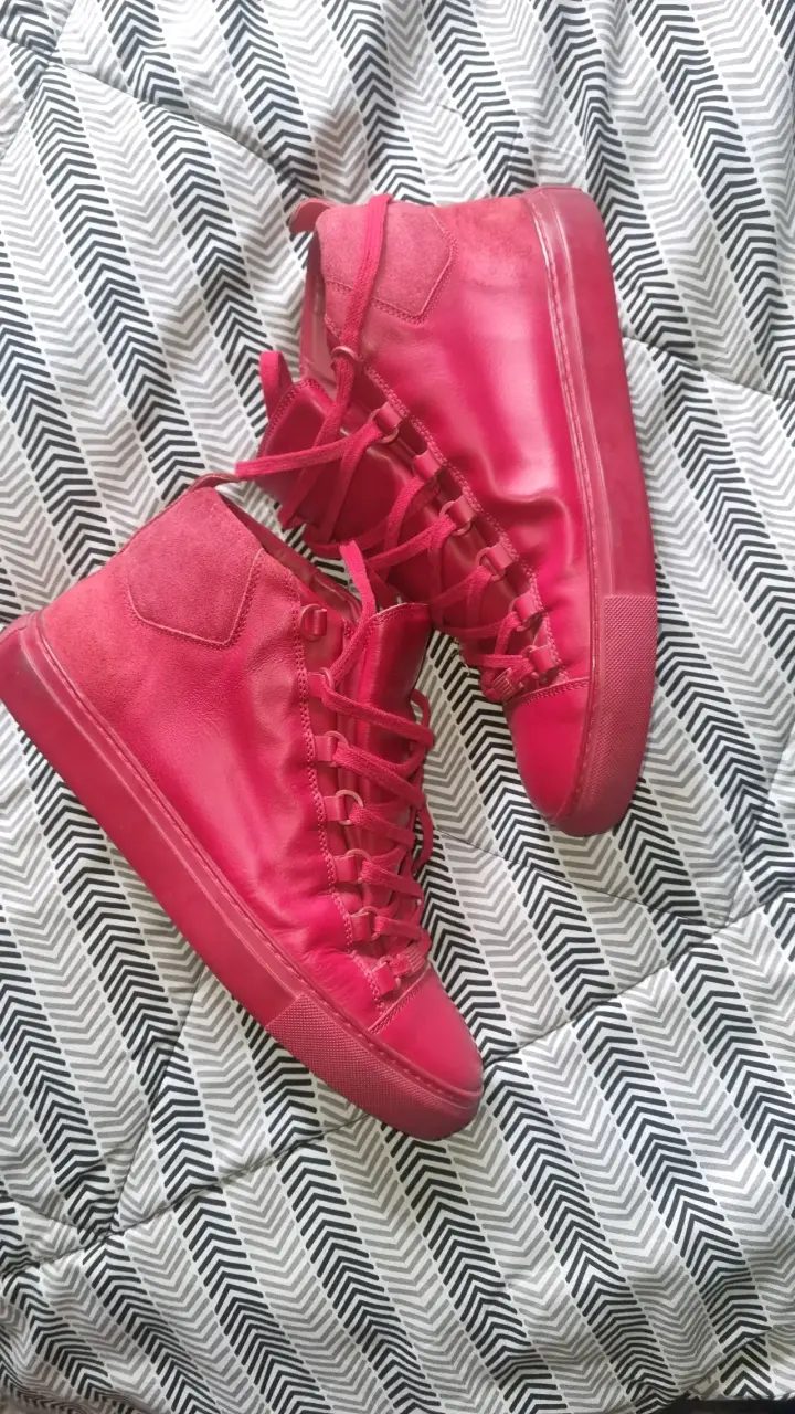 Balenciaga arena - 2