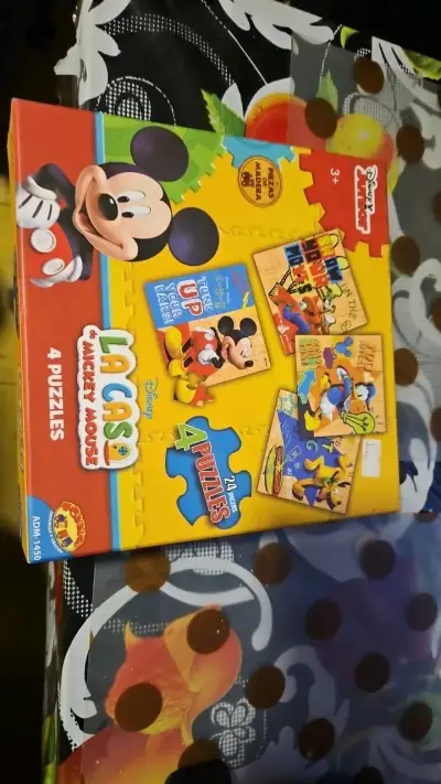Set de 4 puzzles de madera Disney Mickey Mouse - miniatura 1
