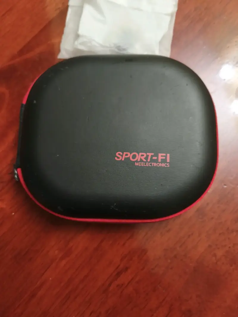 Auriculares BLON 01 con estuche - 6