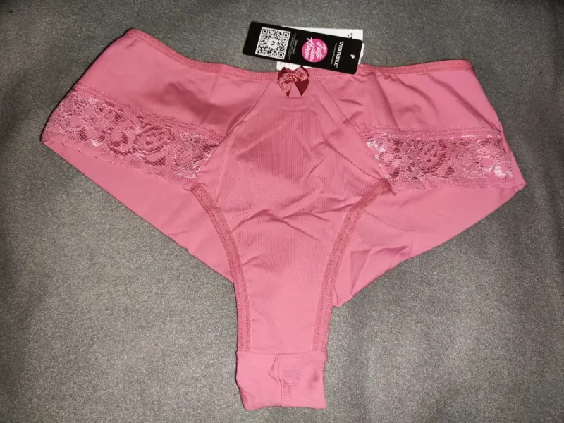 Calzón rosado con encaje y lazo M y XL