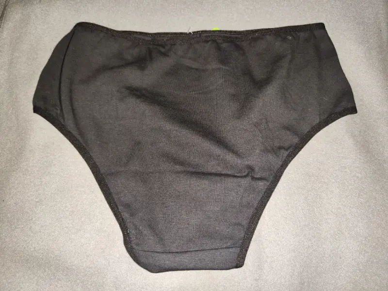 Calzón negro con encaje para mujer - 2